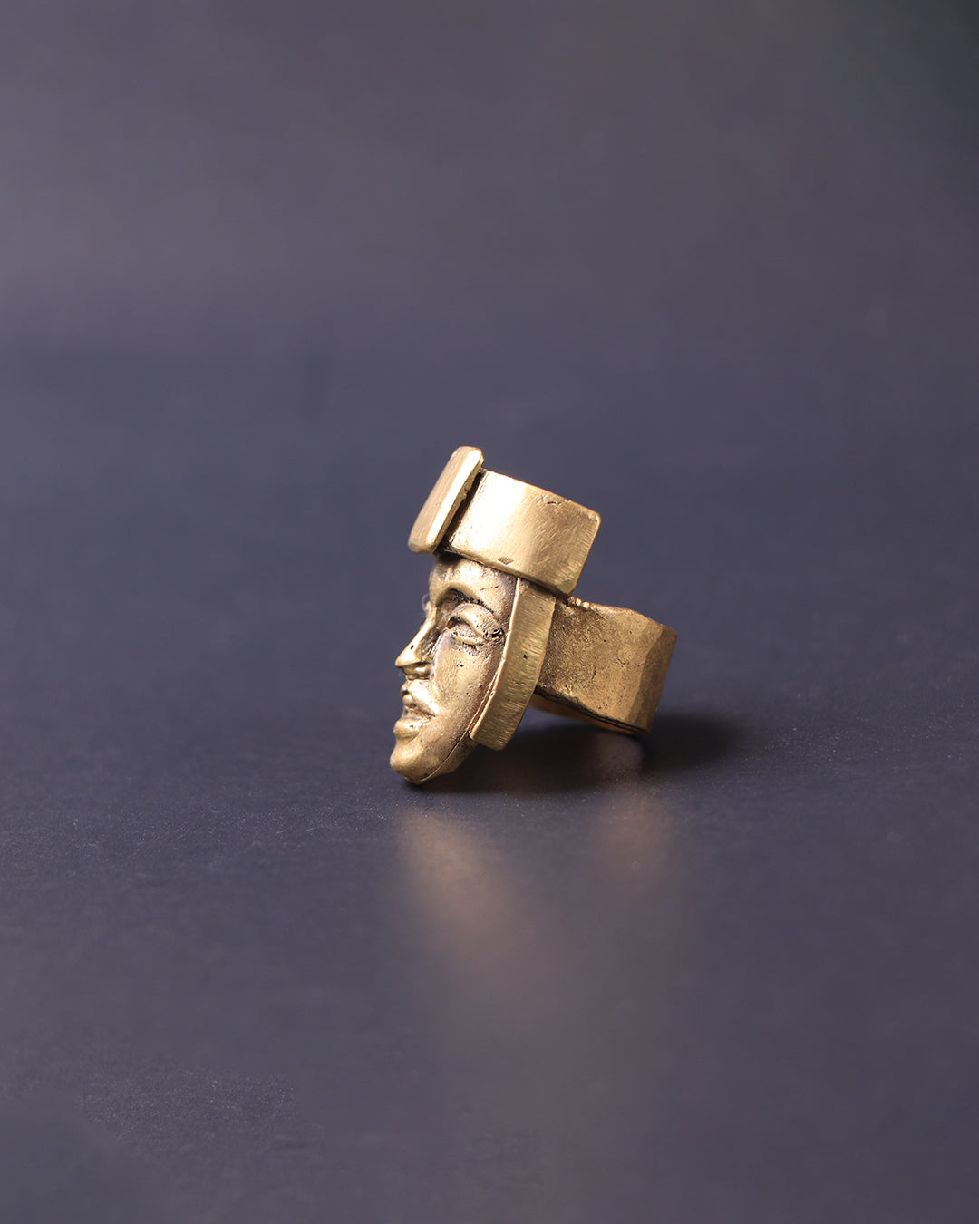 Anillo principe olmeca