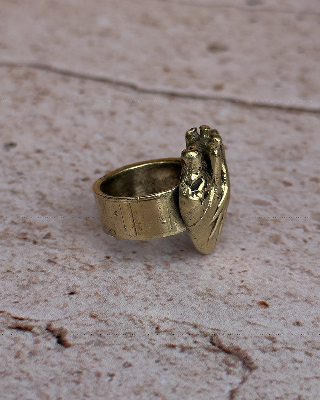 anillo corazón mediano