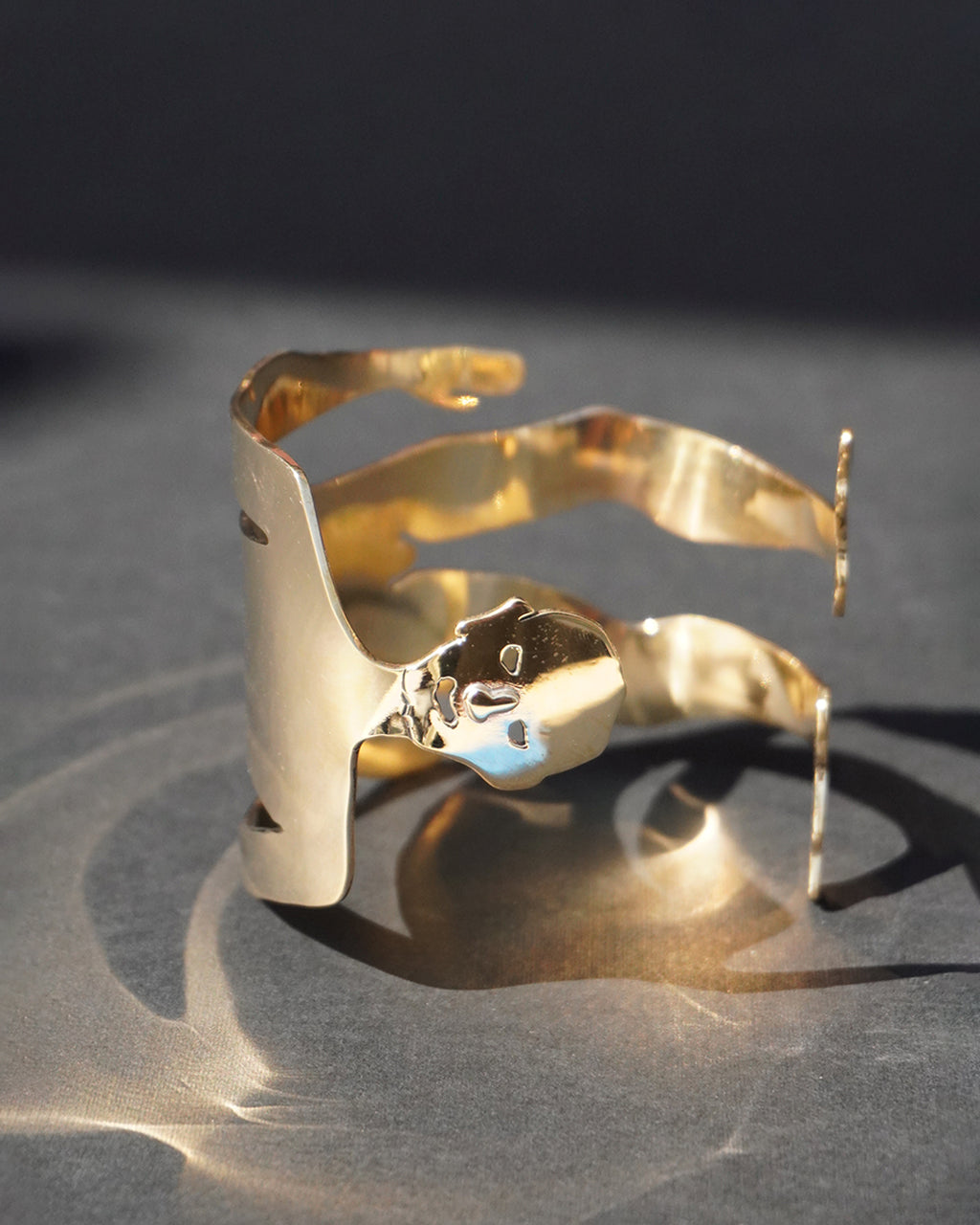 Brazalete de monito