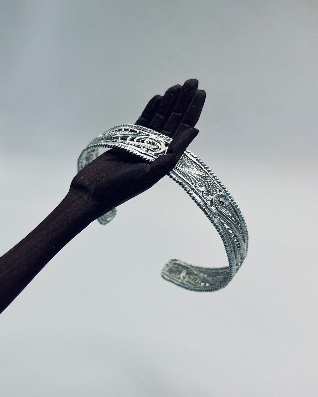brazalete filigrana