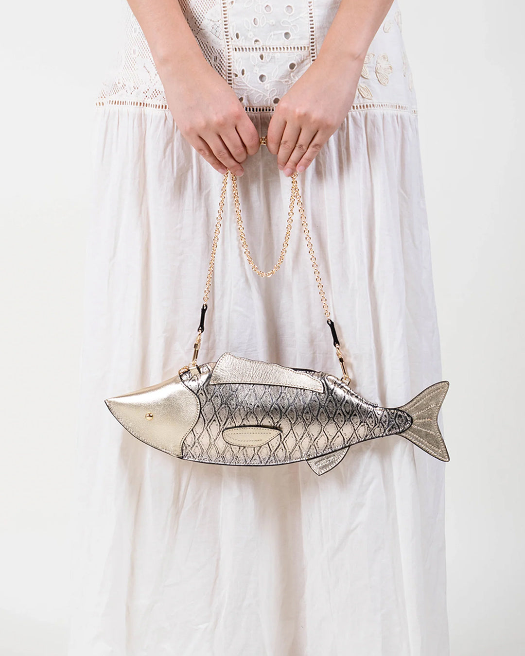 crossbody pescado oro amarillo