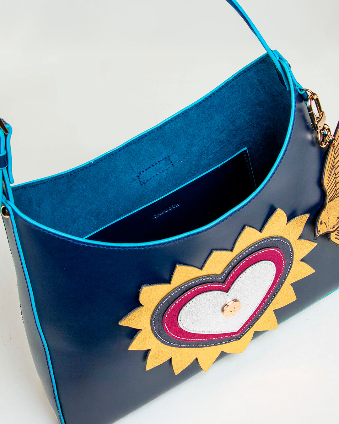 shoulder " El corazón" azul marino