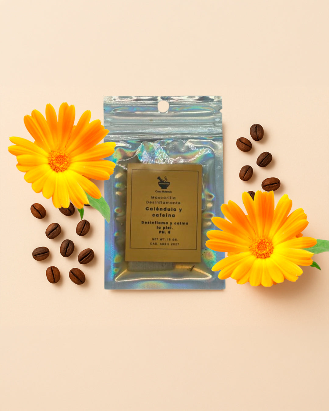Mascarilla facial en tela: desinflamante con cafeína y caléndula