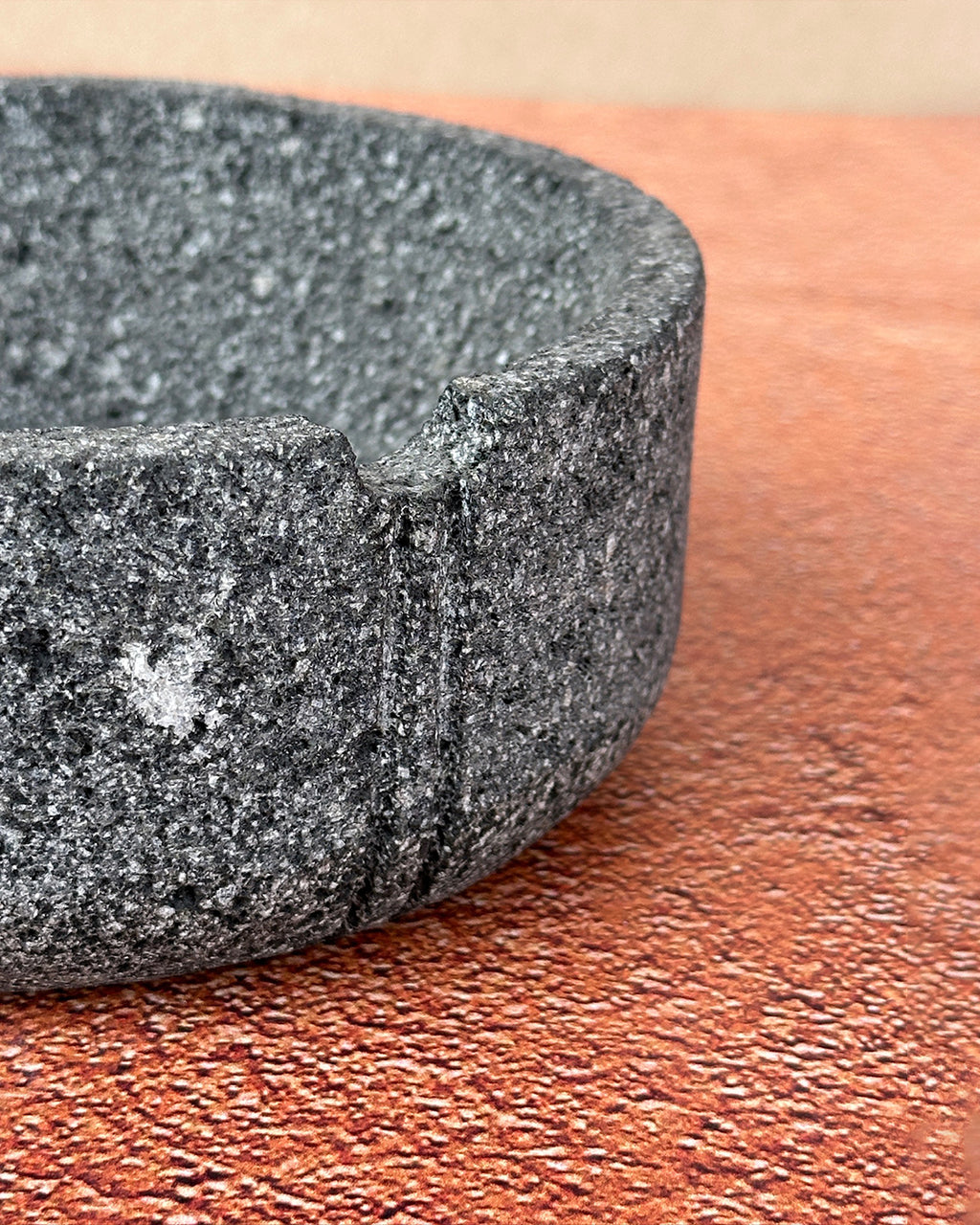 Molcajete made in mortar