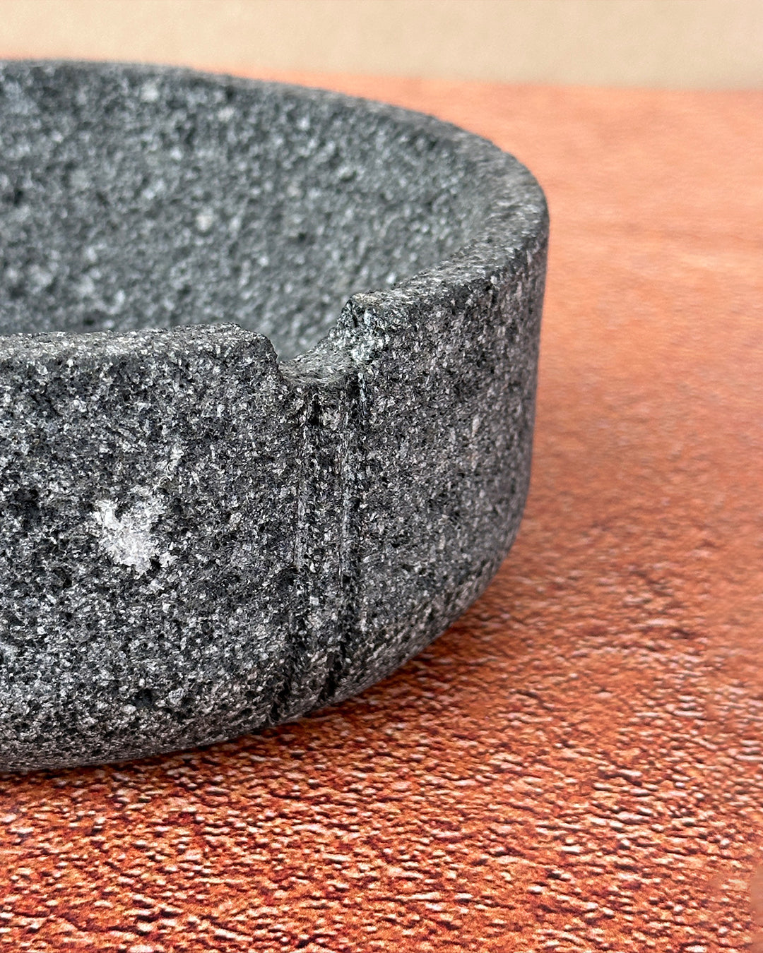 Molcajete made in mortar