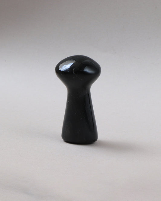 Masajeador de obsidiana hongo