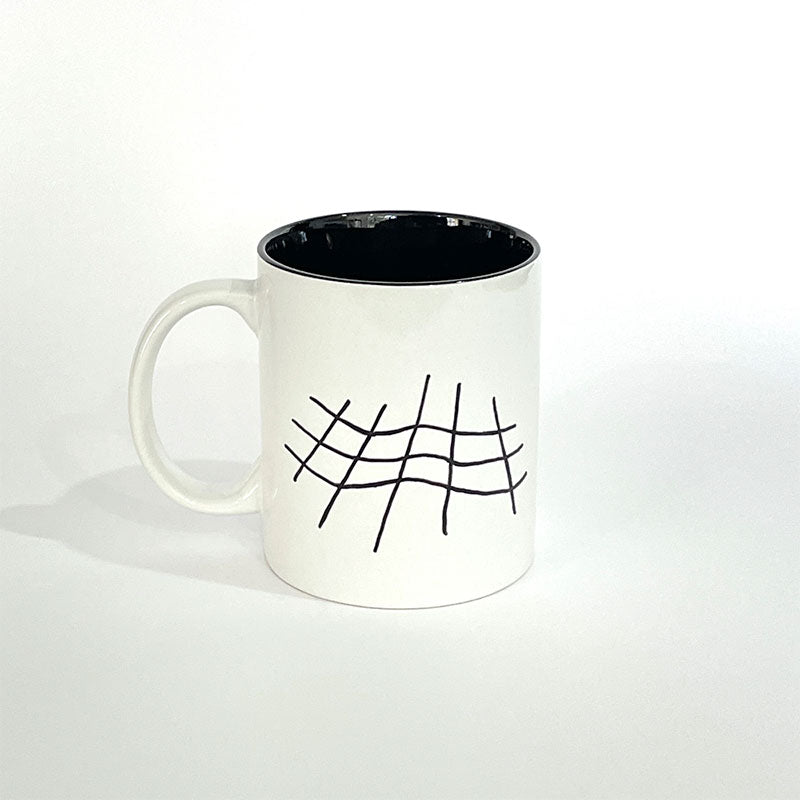 Taza pintada a mano lines