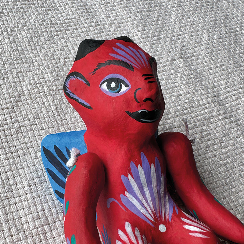 diablito bebé articulado de cartón